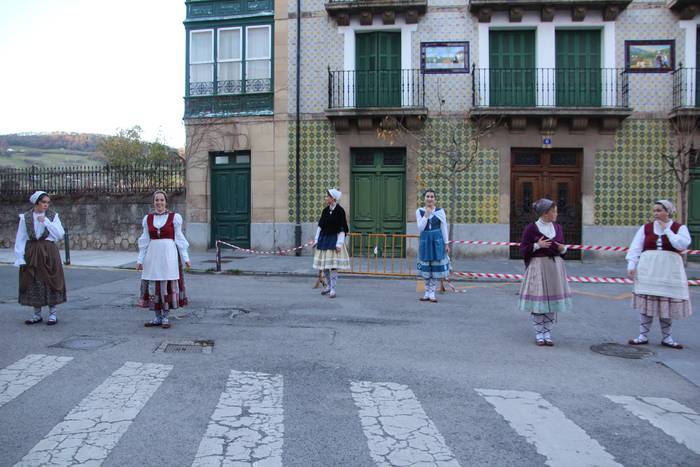 Harrera beroa egin diete Ole 70 1577262751710