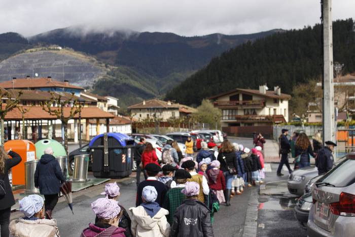 Dantzari Egunak herriguneko  98 1521468787028