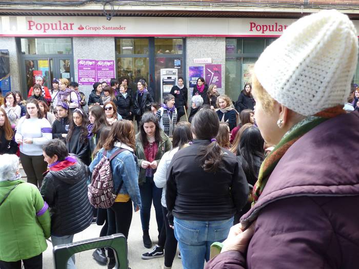 Greba feministaren goizeko t 54 1520512304173