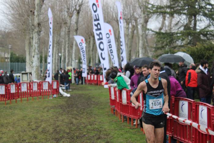 Ehunka lasterkarik bete ditu 144 1518376157621