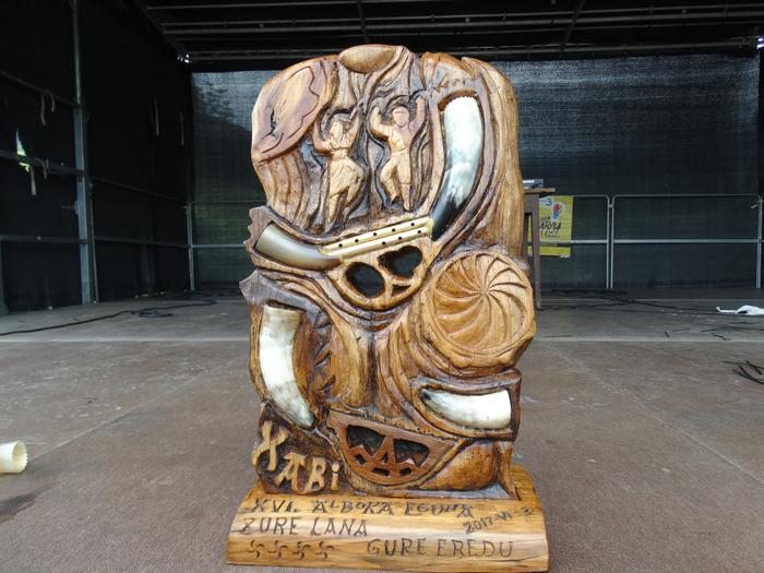 Alboken doinuek bete zuten L 42 1496649335783