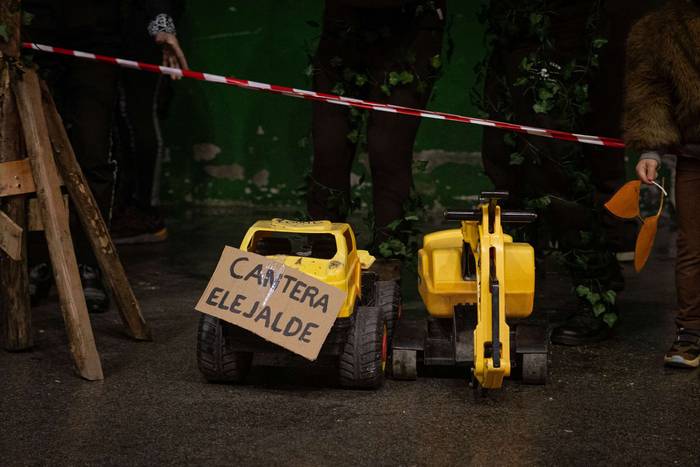 Carnesto oilarraren konpaini 42 1771098656733