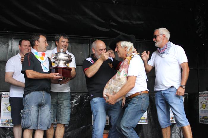 Su gozotan igaro dute goiza  59 1503153559874