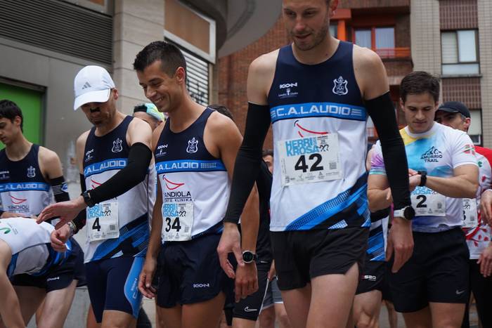 Elikadura-portaeraren nahasm 8 1774743063683