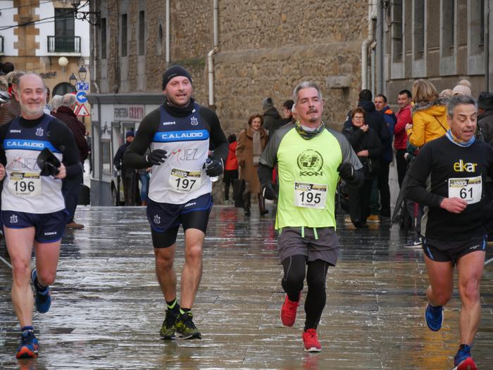 Ehunka lasterkarik bete dute 332 1549207751540