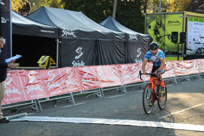 Jendetza erakarri zuen Laudi 33 1572180868566