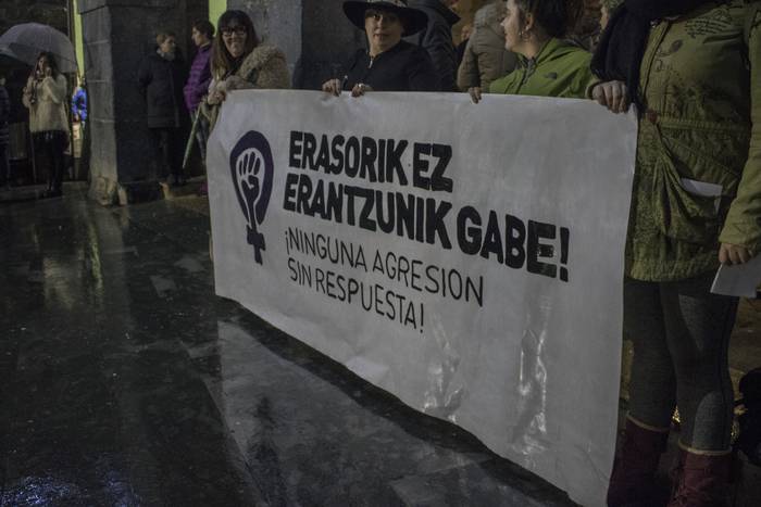 Jende ugarik salatu zuen atz 1 1513670806102