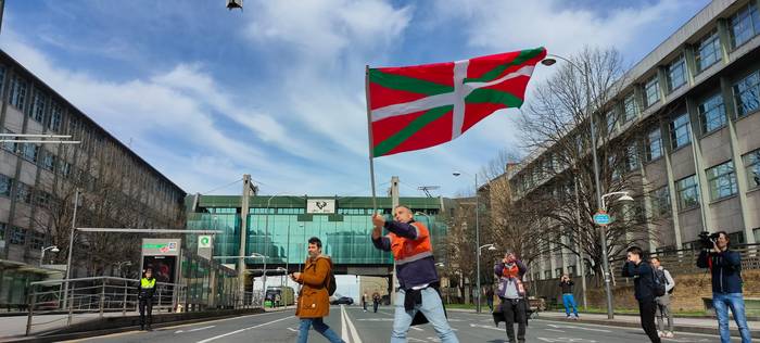 Hasi da Tubos Reunidoseko si 29 1773404475128