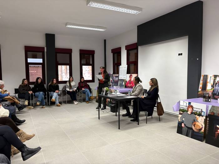 Okondoko emakumeen historia, 26 1763923645808