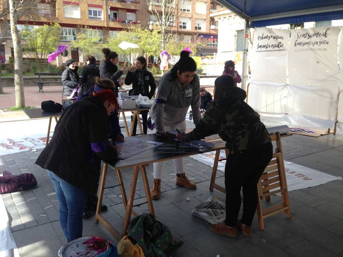 Greba feministaren goizeko t 122 1520519534695