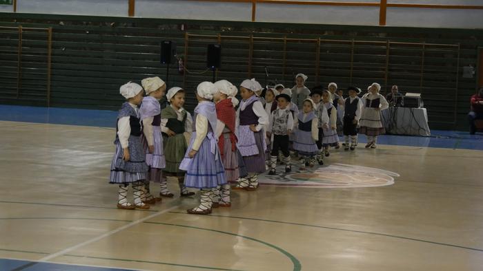 Itxarkundia taldeak Gabonetako erakustaldia egin du Laudion - 25