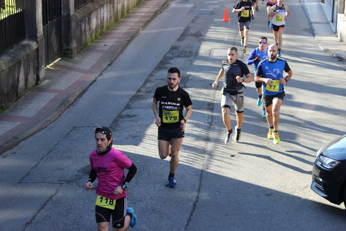 300 korrikalari baino gehiag 17 1517149793733