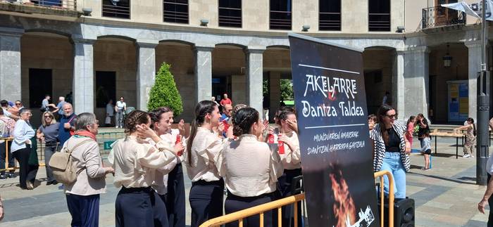 Modu arrakastatsuan hasi dir 19 1777309508646