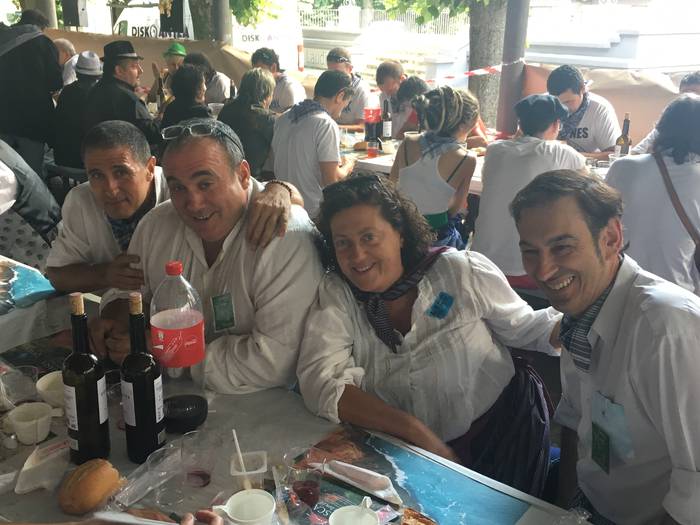 Gaztetxeko eta antzinako jai 9 1502896622413