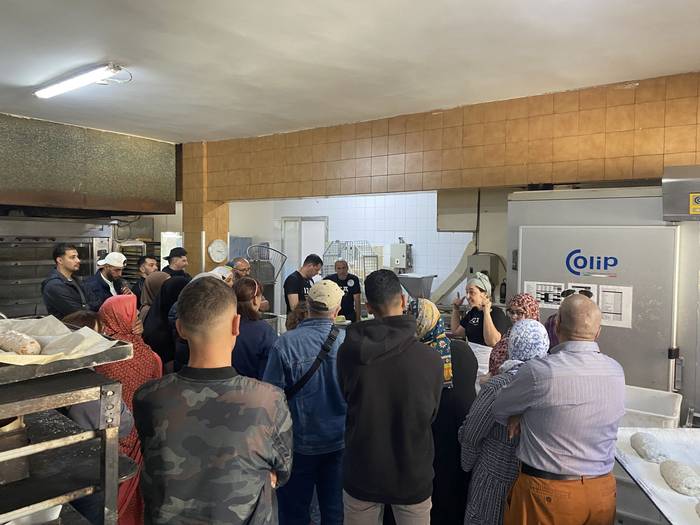 55 lagun bildu zituen bigarr 12 1763132239180