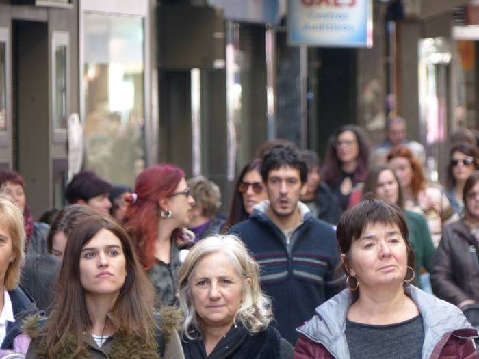 Greba feministaren goizeko t 94 1520512576986