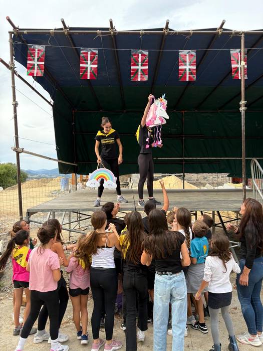 Asteburu bikaina igaro dute  11 1759091688904