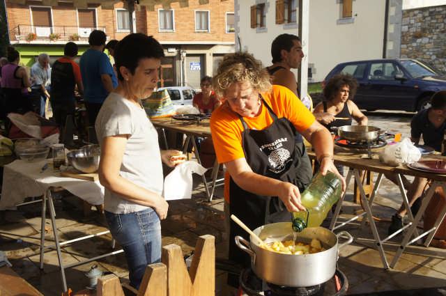 Pilota, gastronomia eta musi 10 1502907791037