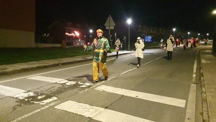 Hiru Errege Magoek ilusioz b 84 1767729391071