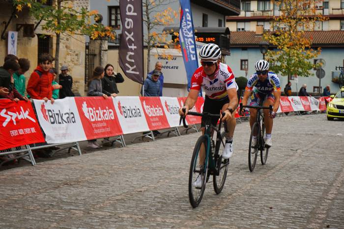 Giro itzela sorrarazi du Oro 43 1763227584215