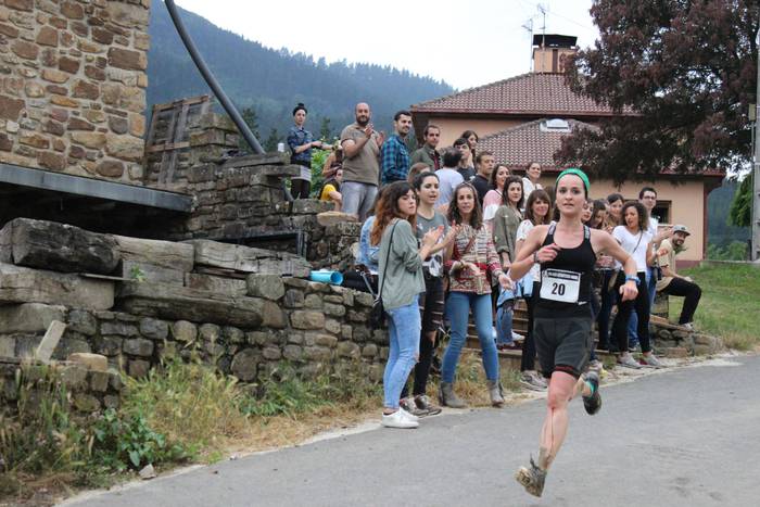 Auzoko mendiak zeharkatu zit 95 1498471550078