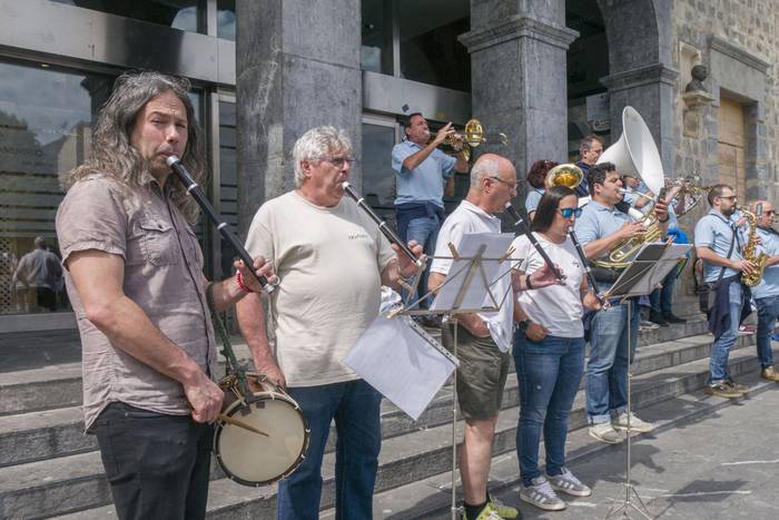 Ehunka ikaslek danbor hotsek 1 1777043642724