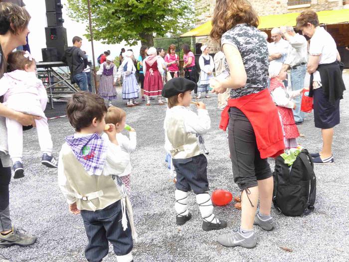 Astelehenerarte luzatu ziren 57 1496394385998