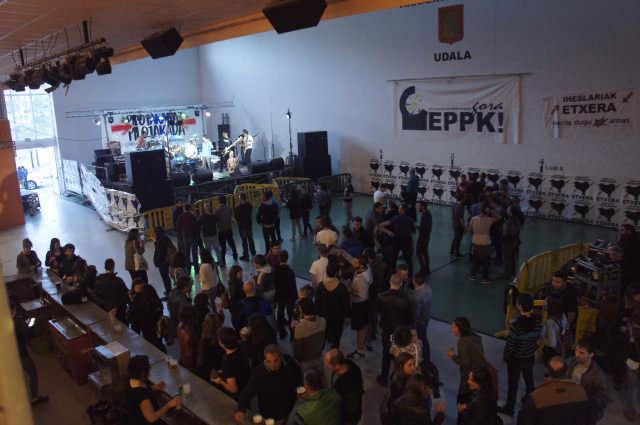 Euskal Preso Politikoen esku 48 1493720063104