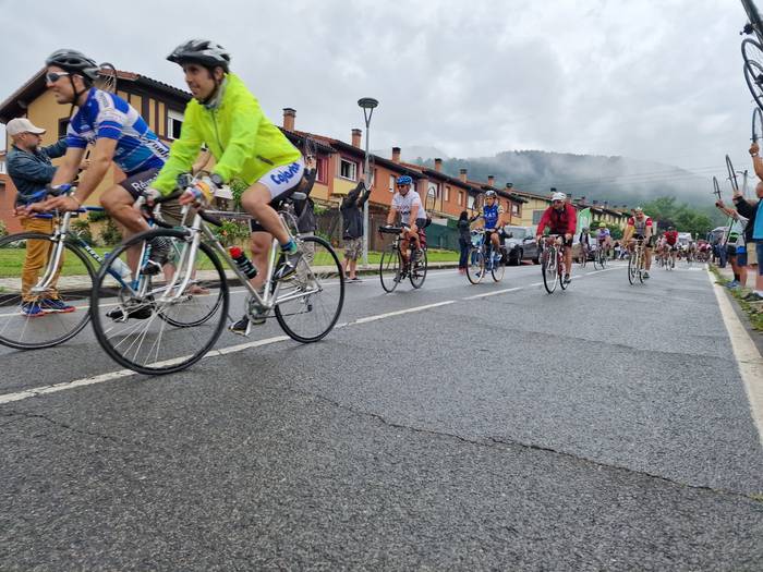 La Karpy martxak kolorez bet 91 1686610871712