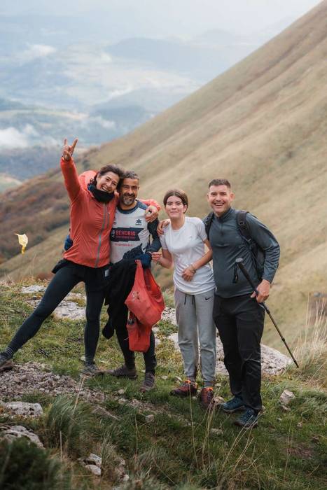 Gorobel Ibilaldiak ehuna men 44 1762257277518