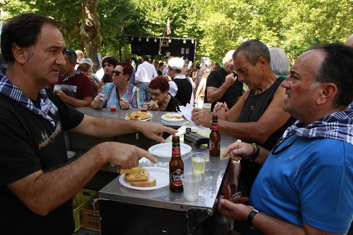 Eguraldia lagun, San Rokeko  27 1502907245362