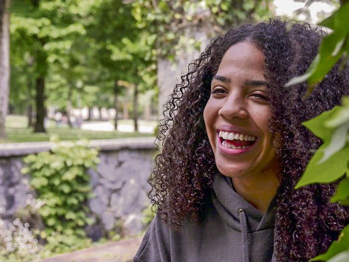 Saydi Lubanzadio: "Oraindik ez dut prozesatu Lola Indigo taldean egotea zer den, lanean gaude etengabe"