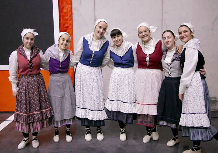 Ubixeta dantza taldeak dantz 41 1766416554030