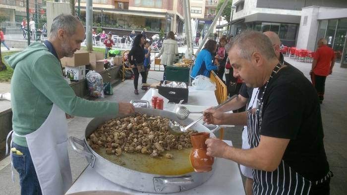 Jende ugarik hartu zuen part 2 1495522838326