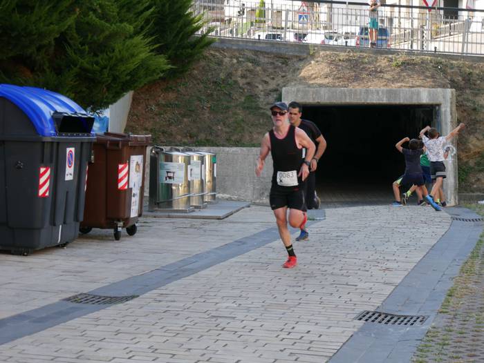 Haur zein helduek izan zuten 238 1538428857994