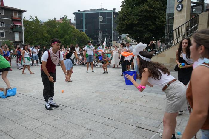 Joko eta kontzertu artean am 26 1755522975566