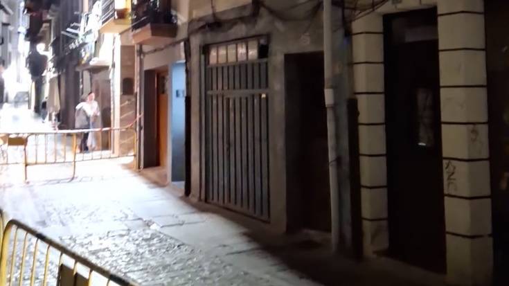 Urduñako Alde Zaharreko eraikin bat erortzeko arriskuan dago, baina egoera kontrolpean dute erakundeek