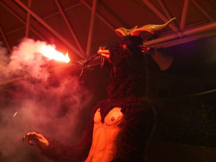 Dantza eta sua uztartu zitue 53 1661604289471