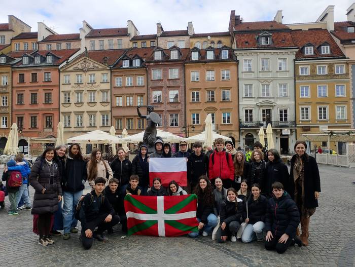 Laudio Institutuko ikasleak  2 1776772526797