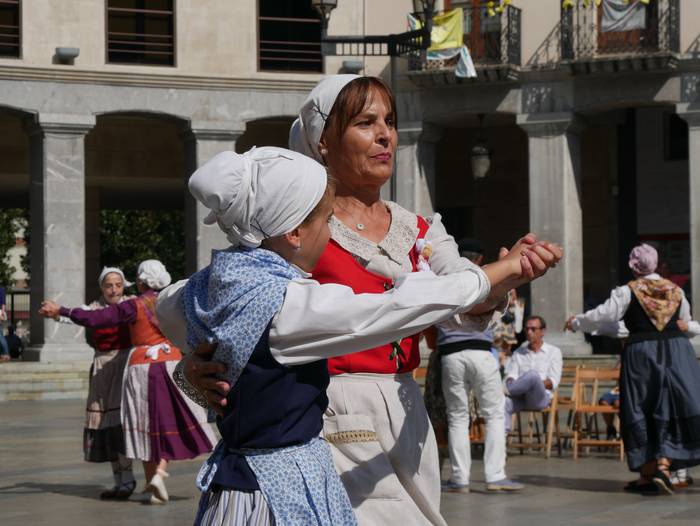 Lamuzako "Nor nori nork" lan 80 1538223527997