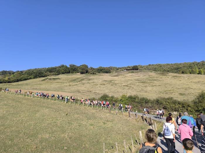 Adin guztietako mendizaleek  46 1760277221596