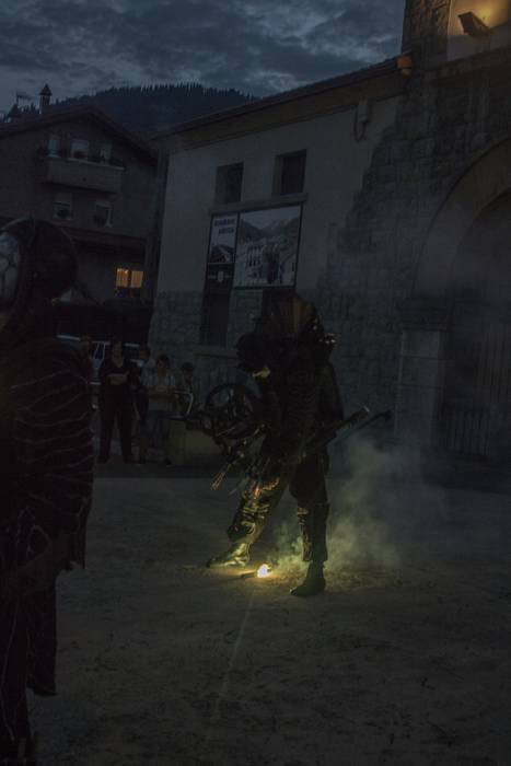 Deabru Beltzak taldeak gaua  11 1501492319011