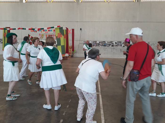 Dantza Lagunak taldeak 51. u 59 1498038800962