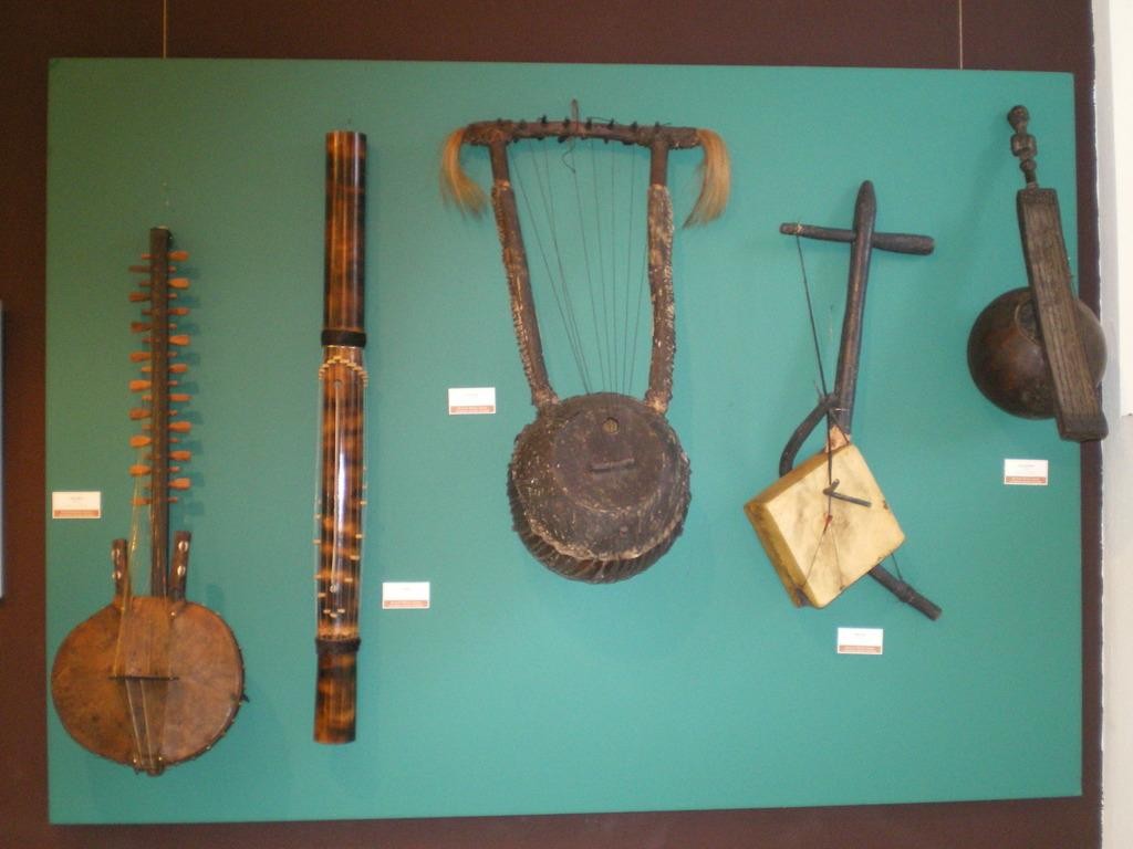 “Munduko Hari Musika Tresnak” erakusketa maiatzaren 15era arte egongo da Kultur Etxean