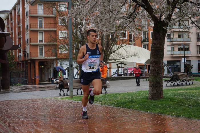 Elikadura-portaeraren nahasm 25 1774743150815