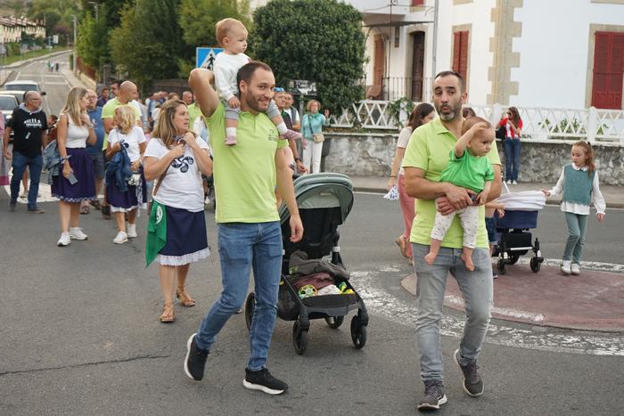 Arteko Gure Aman elkartu eta 104 1757796617823