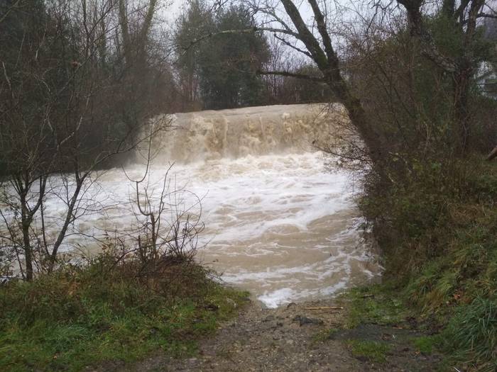 Uholdeak eragin dituzte euri 8 1548343091778