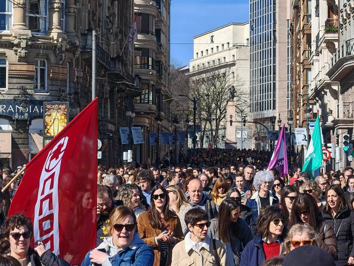 Hezkuntza publikoa zaindu dezagun, gure gizarteko oinarria
