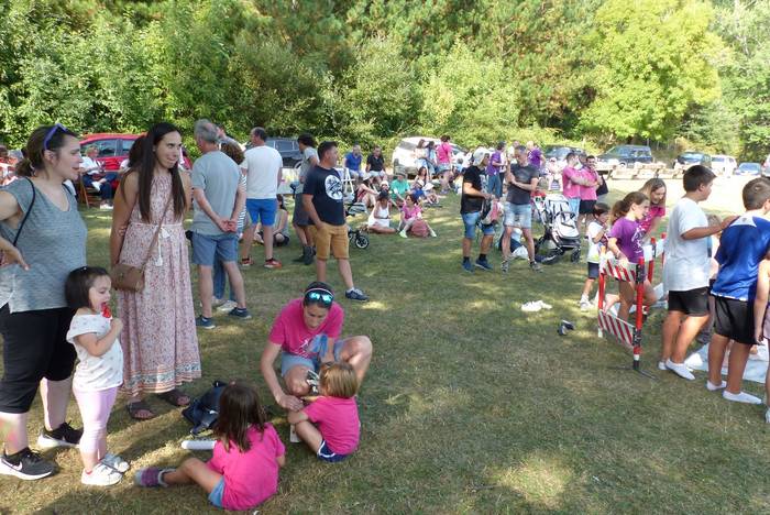 Andra Mari Zuriaren jaiak je 19 1754900930814