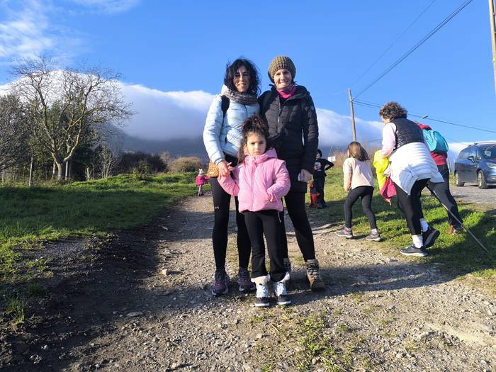 Mari Domingik familia andana 7 1765730450349